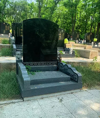 沈阳龙泉古园碑型