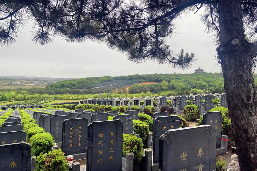 沈阳中华寺墓园
