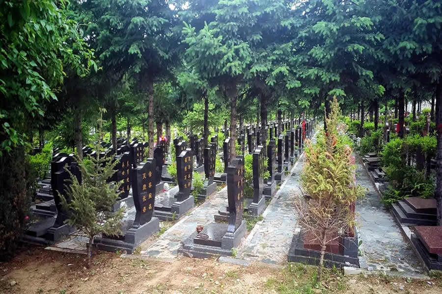 沈阳纪念林墓园