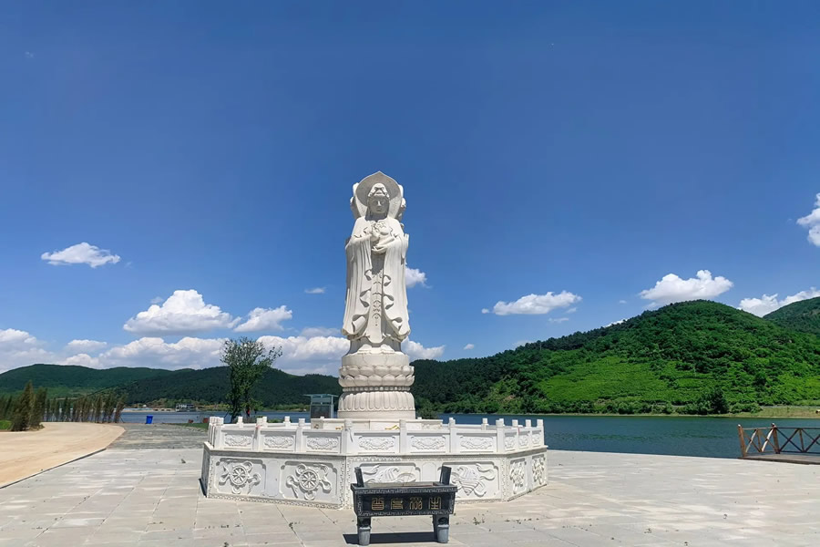 沈阳青云山墓园