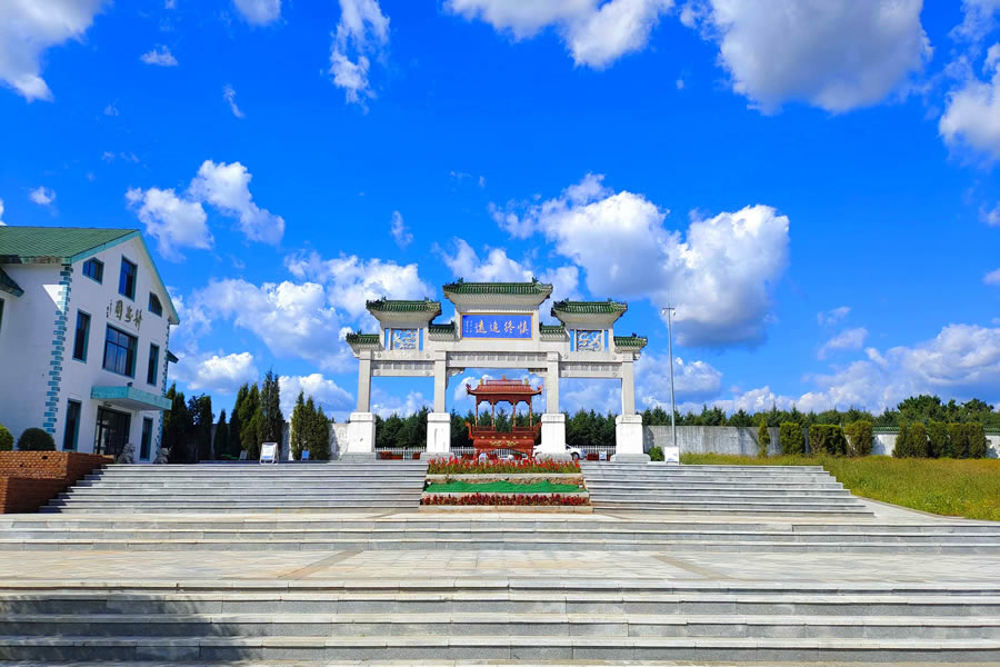 沈阳纪念林墓园