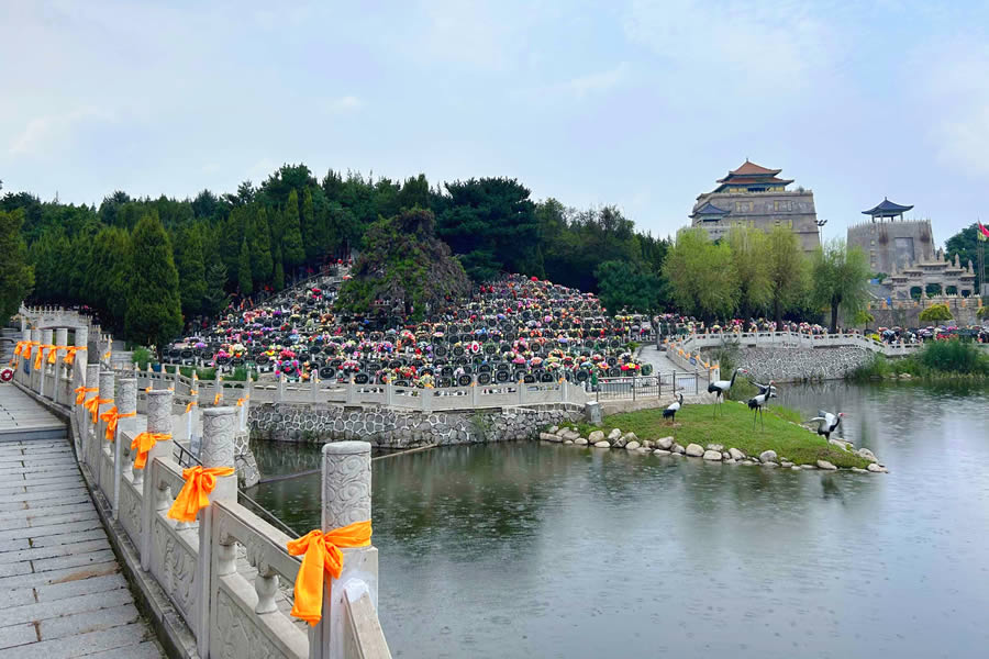 沈阳天山墓园