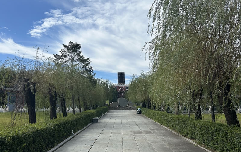 中华寺墓园