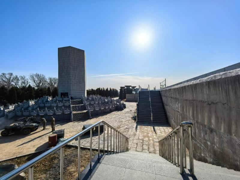 骏龙泉墓园