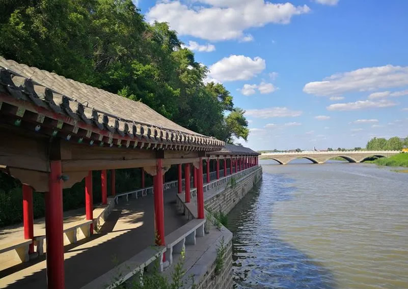 中华寺墓园