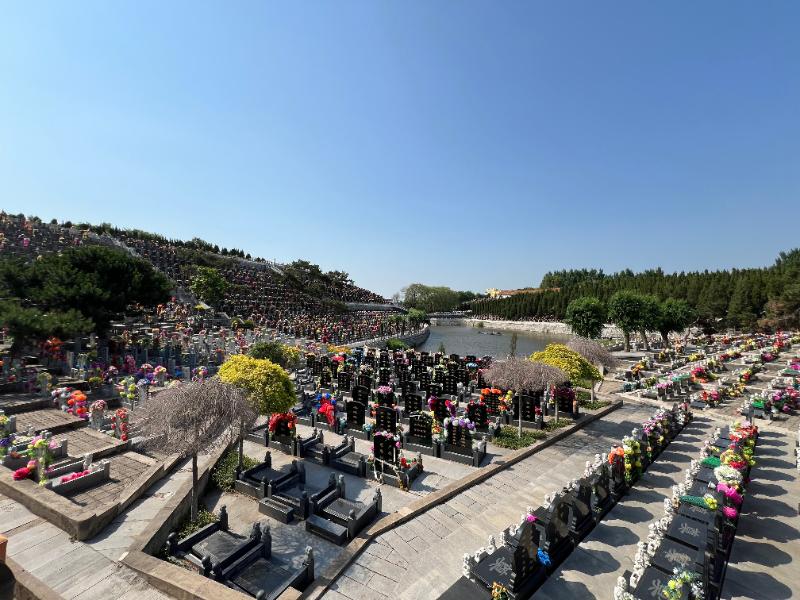天山墓园 天山墓园