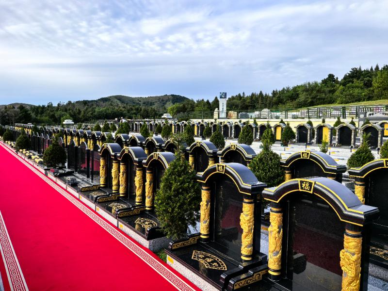 沈阳龙福山墓园新区御庭苑A区开始发售了，大量高清实景图，价格亲民。