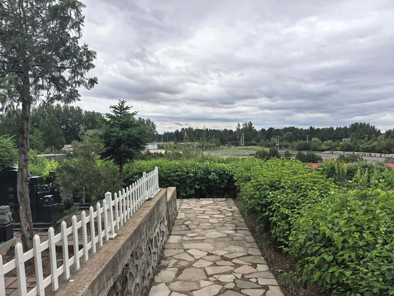 沈阳塔山公墓