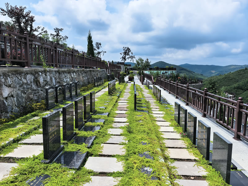 沈阳森林纪念园