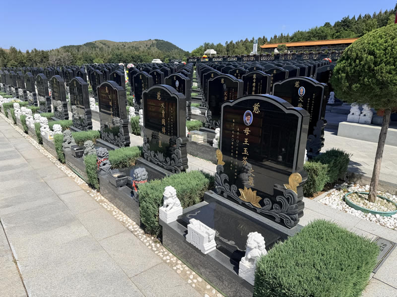 沈阳龙福山墓园