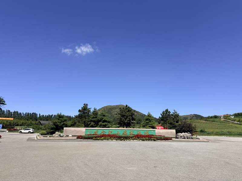 沈阳龙福山墓园